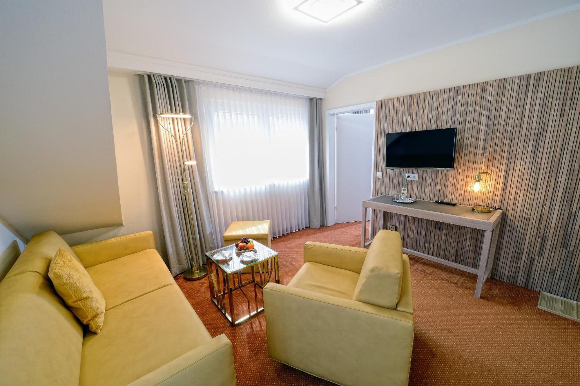 Junior Suite